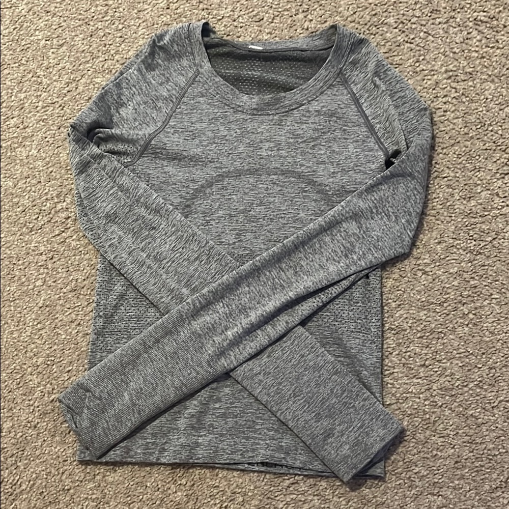 Lululemon Swiftly Tech (GREY)